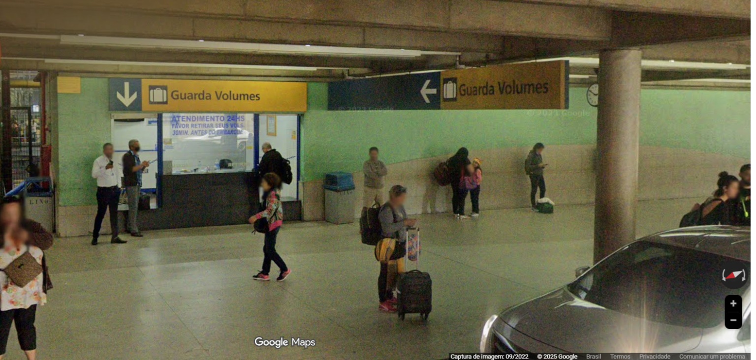 Fachada do Guarda Volumes no Terminal Rodoviário Tietê